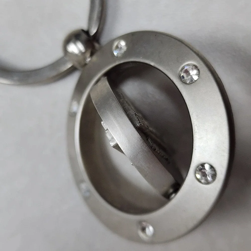 Chicago The Windy City Spinner Key Rhinestones Silver Spinning Key Chain